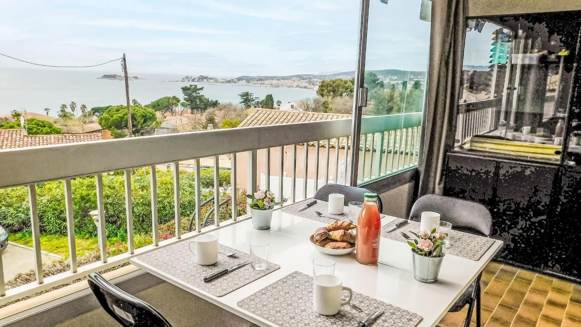 Apartment Terre Marine-2 By Interhome Sanary-sur-Mer